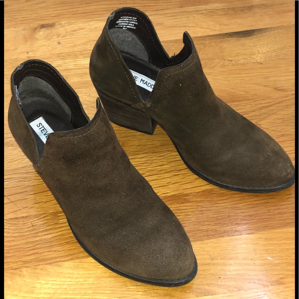 Steve Madden suede bootie
